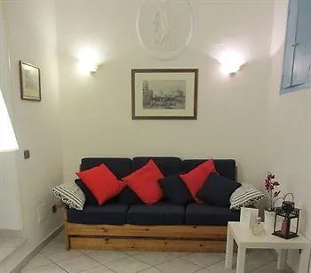 ** Hotel B&B Colosseum Rome Italy