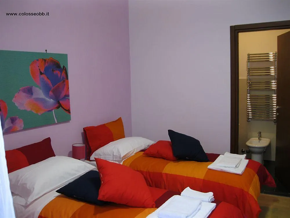 B&B Colosseum Rome 2*,