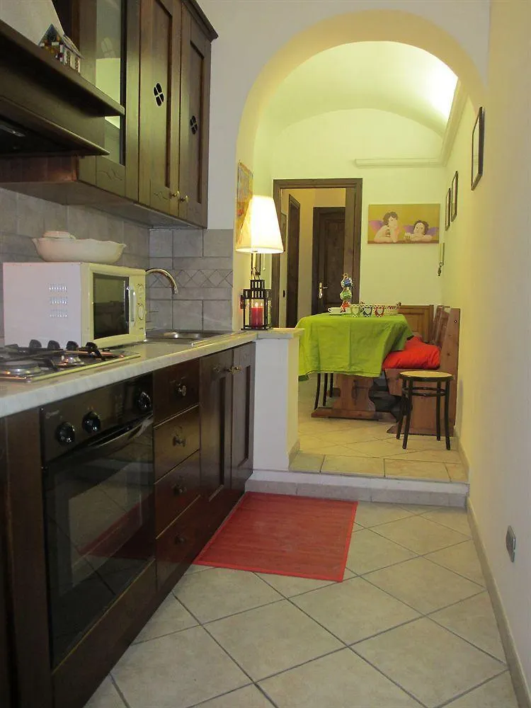 B&B Colosseum Rome 2*,