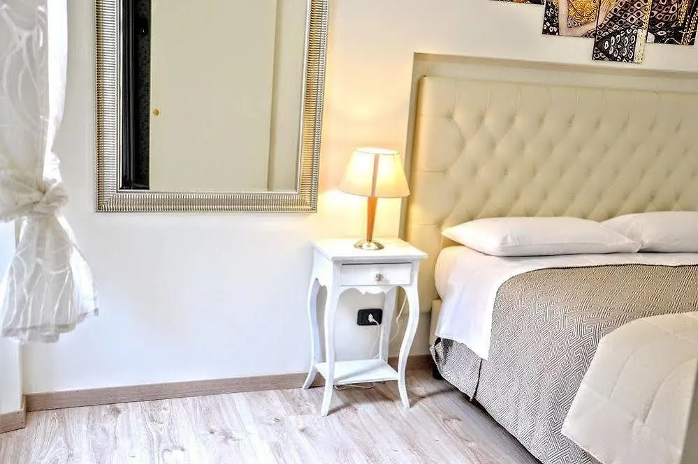 B&B Colosseum Rome Hotel