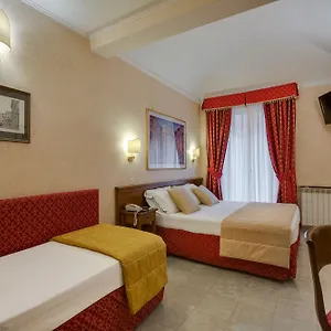 Silla Roma