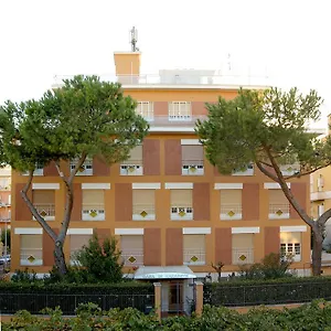 La Casa Di Nazareth Rome