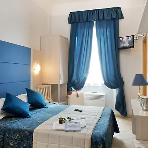 Marechiaro Hotel